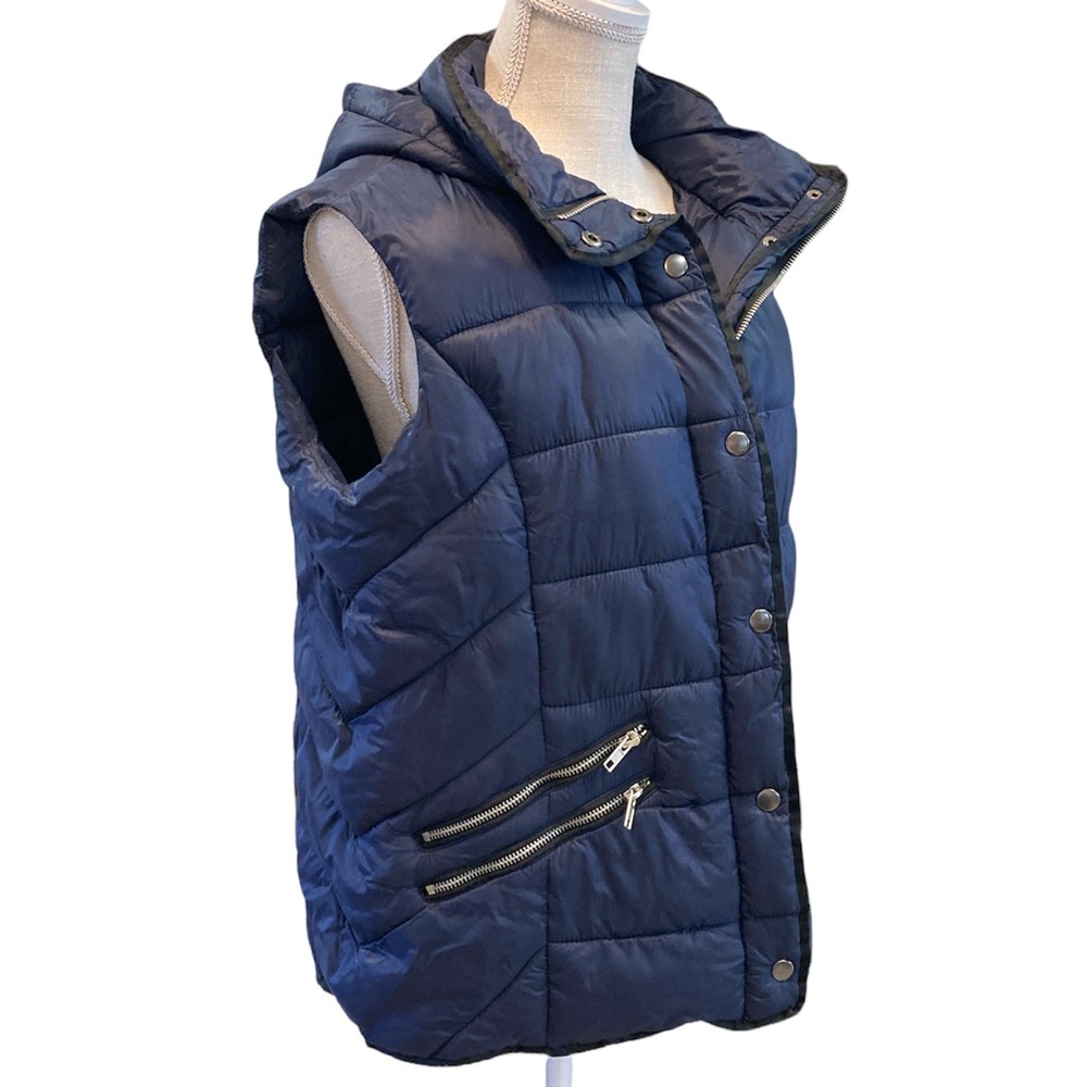 🎉HP🎉Entro Hooded Puffer Vest - Picture 2 of 8